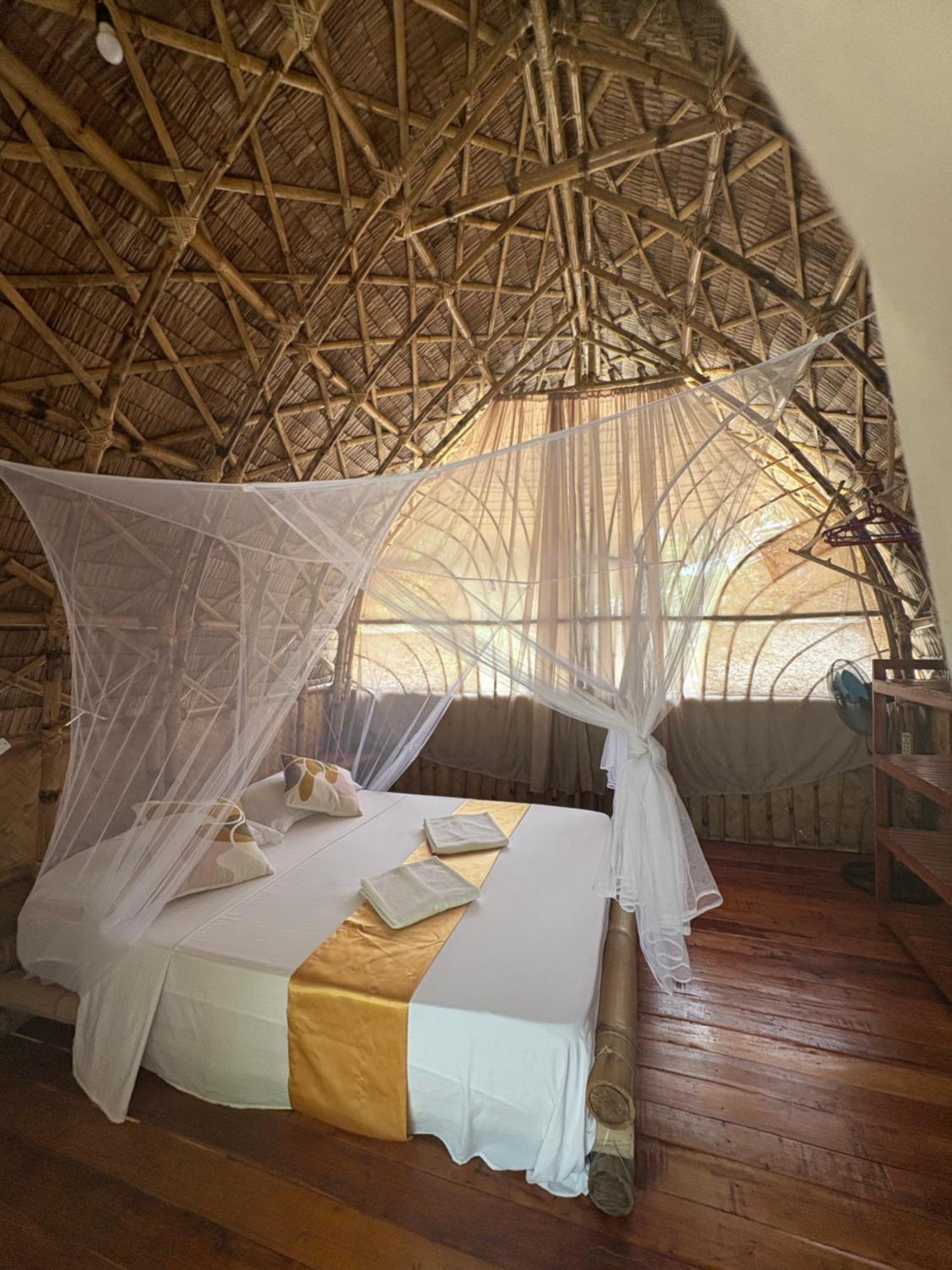 Hotel Dosplaya Ecocamp El Nido Exterior foto